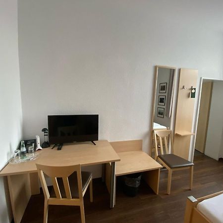 Stadthotel ボホルト エクステリア 写真
